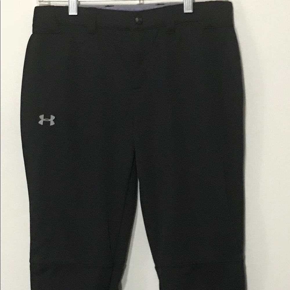 - UNDER ARMOR, BLACK JOGGERS COUPE CAPRI SM/P
